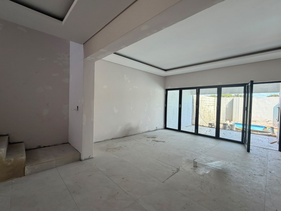 4 Bedroom Property for Sale in Sandown Western Cape